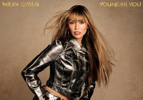 Miley Cyrus we wzruszającym singlu „Younger You”