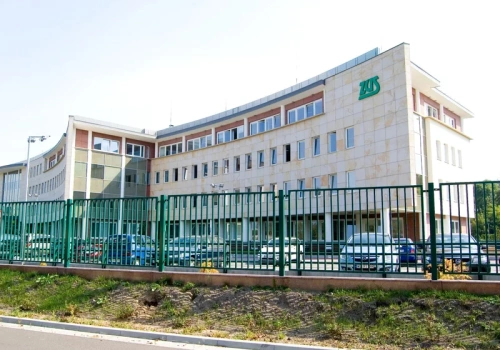 30 pracowników ZUS-u okupuje centralę. Są niezadowoleni z pensji i podwyżek