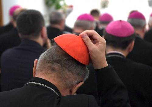 Kontrowersje wokół listu biskupów. Komentarze i podziały