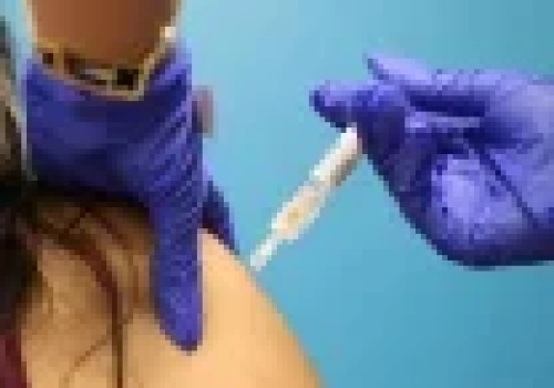 Polska musi zapłacić 5,6 mld zł za nieodebrane szczepionki Pfizera