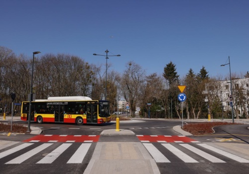 Kierunkowskaz na rondzie. Koniec sporów, sąd jednoznacznie wskazał. 