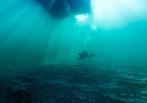 Archeologiczny skarb w szwajcarskim jeziorze. Dwa tysiące lat temu zatonął tam rzymski statek