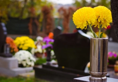 Zmarli we Wrocławiu - pogrzeby zaplanowane na 3.04.2026 – nekrologi