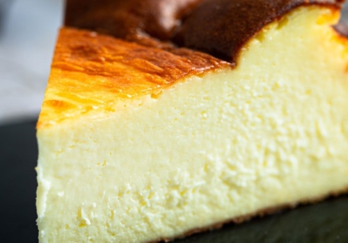 Tak puszystego sernika w życiu nie jadłeś. Sekretem jest japońskie ciasto