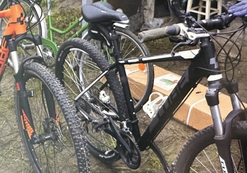 Seria włamań do garaży w Koninie. Odpowie za to 22-latek