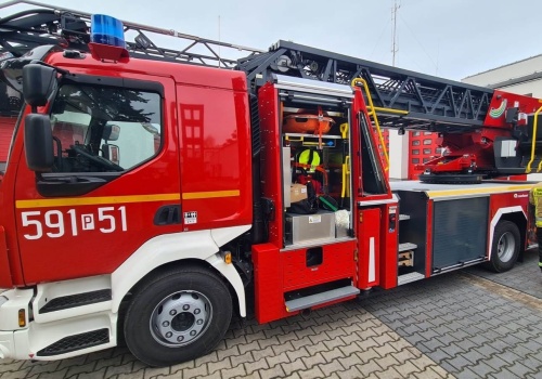 Nowe wozy i sprzęt dla strażaków za 32 miliony złotych. Wiemy co trafi do Rzeszowa i regionu