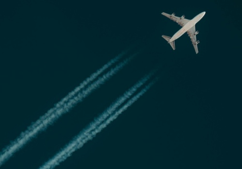 Ceny paliwa lotniczego i oleju napędowego w Europie najwyższe w historii