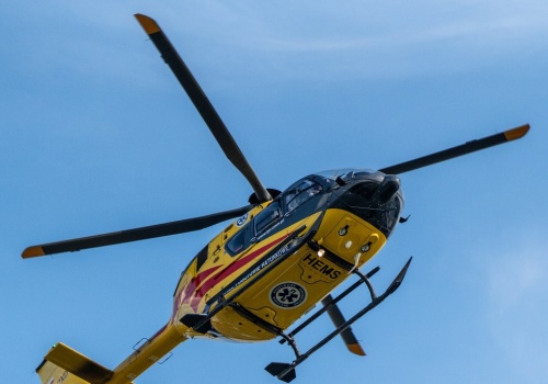 Groźny wypadek w Wadowicach, dziecko wypadło z okna. Lądował śmigłowiec LPR