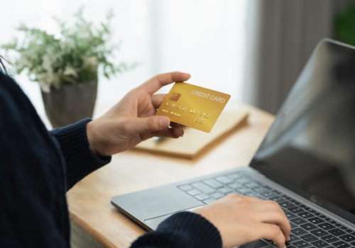 Oprocentowanie słabych lokat spada niemal do zera. Co się dzieje na rynku?