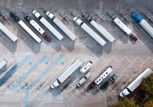 Branża transportowa domaga się zwrotu części akcyzy na paliwa