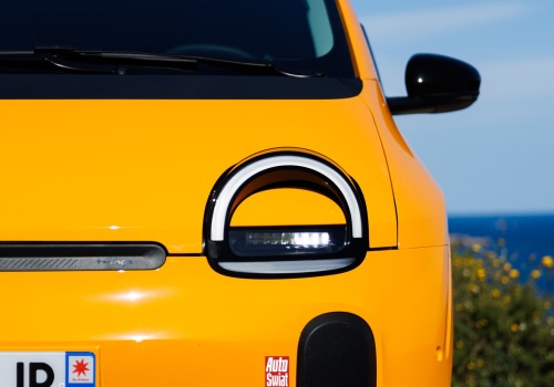 Renault Twingo czwartej generacji to więcej niż zwykły mieszczuch. Francuzi przyłożyli się do pracy