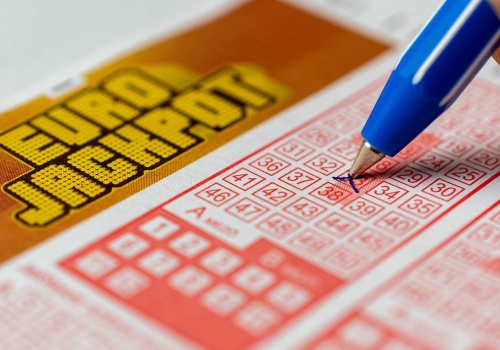 Postawił kupon za gorsze, na jego koncie pojawiła się kosmiczna wygrana. Szczęście nie trwało długo