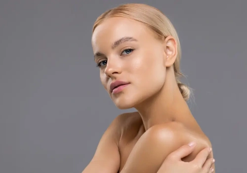 Nieświadoma aktywność mięśni mimicznych wpływająca na wyraz twarzy