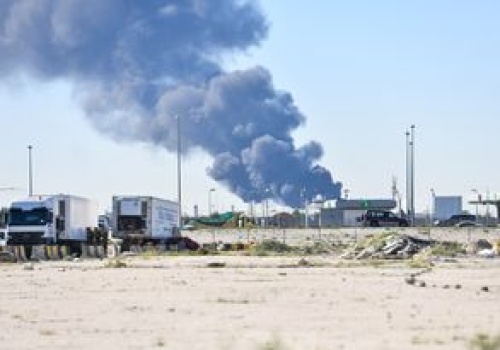 Atak dronów w Kuwejcie. Płonie rafineria