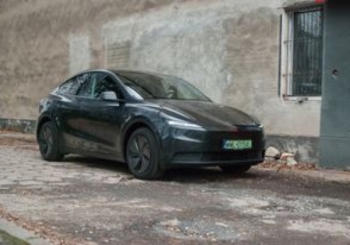 Tesla odbiła się w Europie. Dobry marzec amerykańskiej marki