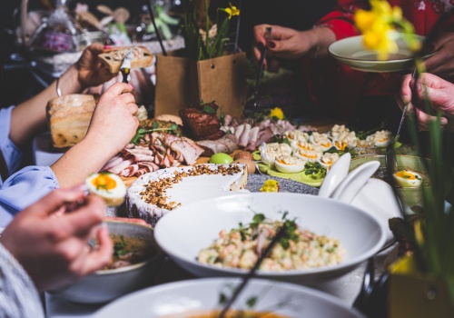 Święta ze wspomagaczami trawienia. Dietetyczka o ich działaniu