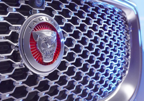 Jaguar Land Rover wstrzymuje produkcję w Wielkiej Brytanii