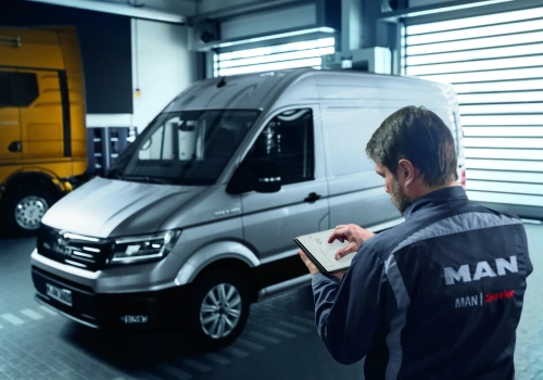 MAN zainwestuje w serwis 300 mln euro. Elektryczne ciężarówki zmieniają reguły gry