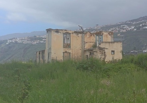 Casa Amarilla w Puerto de la Cruz: historia, ruina i nadzieja na ratunek