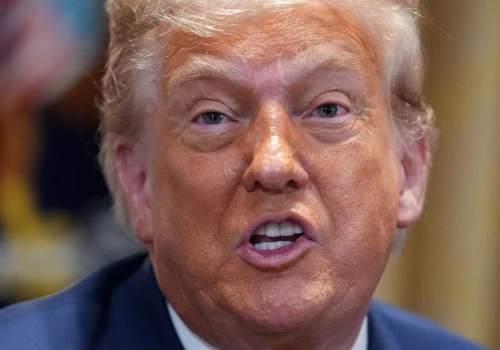 Wojna w Iranie. Trump grozi uderzeniem w kluczowe obiekty – skutki mogą być katastrofalne