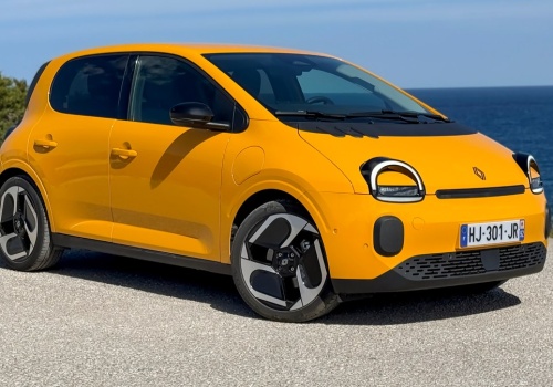 Renault Twingo E-Tech za mniej niż 20 tys. Oszczędne i pełne stylu