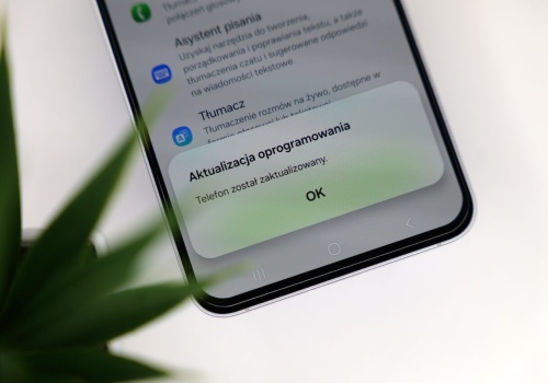 Samsung przeciąga testy One UI 8.5. Może wypuścić aż 10 wersji beta