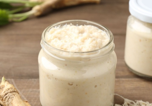 Chrzan więcej nie ściemnieje. Wystarczy, że dodasz do niego ten składnik