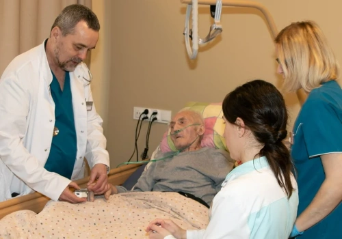 Ten model hospicjum działa lepiej i taniej. Polska go nie wykorzystuje