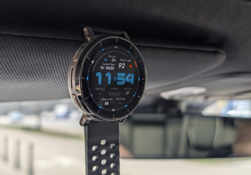 Amazfit Active 3 Premium – idealny towarzysz treningu i… stylowy dodatek