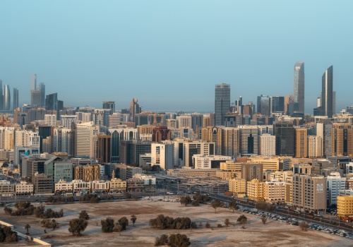 Wielka huta zatrzymana po ataku Iranu. Kolejne złe wieści