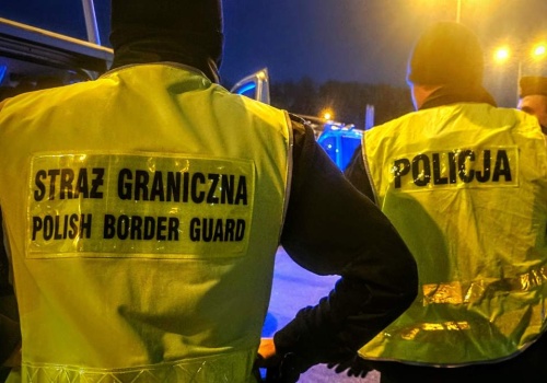 Zaczęło się od awantury o okno. Skończyło deportacją i aresztem