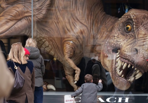 Z tyranozaura robią damskie torebki i to nie jest żart. Ich cena poraża