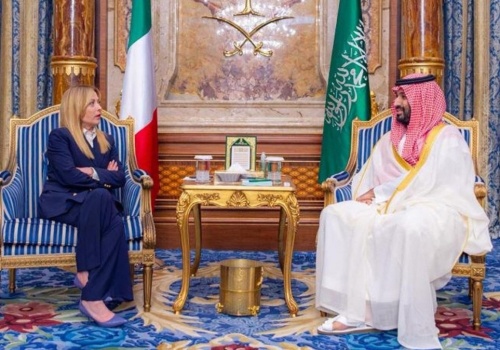 Meloni niespodziewanie na Bliskim Wschodzie. Rzym pod presją kryzysu