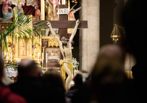 Wielka Sobota. Czym jest Wigilia Paschalna?