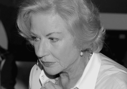 Dwa miesiące po śmierci Dykiel gruchnęły smutne wieści. Władze nie mogły dłużej czekać