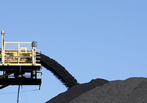 Włochy podjęły decyzję w sprawie elektrowni węglowych. Lewica ostrzega