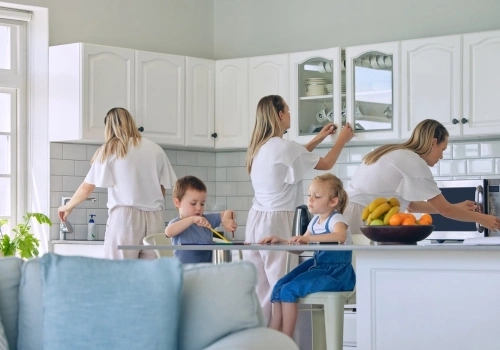 Praca kobiet przy domowych obowiązkach wyceniona na 12 tys. zł miesięcznie. Święta refleksją dla wartości ich codziennego wysiłku