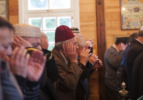 600 lat islamu w Polsce i żadnych zamieszek. Dlaczego?