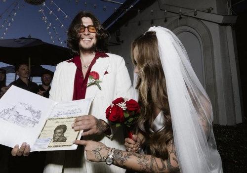 Las Vegas, ślub i nowy etap. White 2115 i jego „WIECZÓR KAWALERSKI”