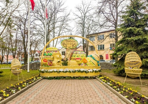 Gigantyczna święconka w Rudniku. Lokalna tradycja zachwyca, zdjęcia podbijają sieć