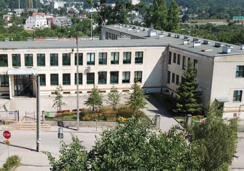 Gdynia stawia na termomodernizację szkół. Pomagają środki unijne