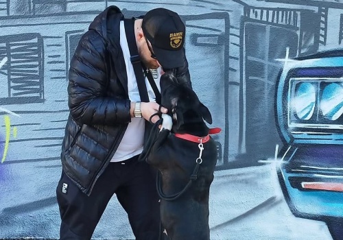 Chodyniak zaprojektował własną kolekcję ubrań