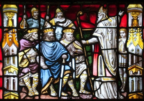 „Jeszcze nie powiedziałem o tym ojcu”: młodzi z Irlandii o wielkanocnym przyjęciu wiary katolickiej