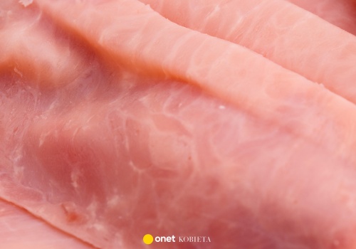 Widzisz dziurki w szynce? Mało kto wie, co naprawdę oznaczają