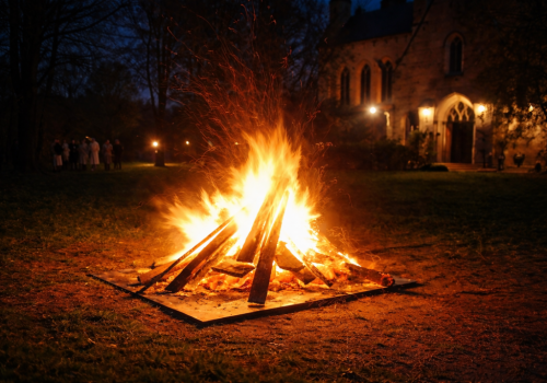 Detale Triduum. Ogień