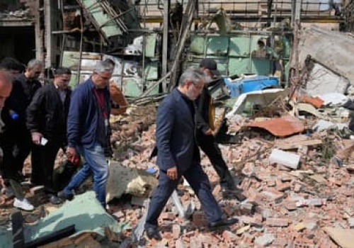 Kolejne naloty na Iran. Pocisk uderzył w pobliżu elektrowni jądrowej