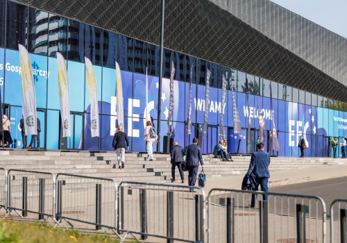 Media i komunikacja w cyfrowym świecie. Porozmawiamy o tym podczas EEC 2026