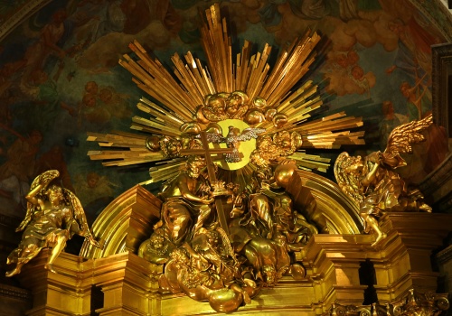 Symbolika Świąt Wielkanocnych: wigilia paschalna