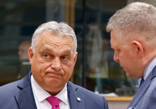 Orban i Fico wzywają do zawieszenia sankcji. 