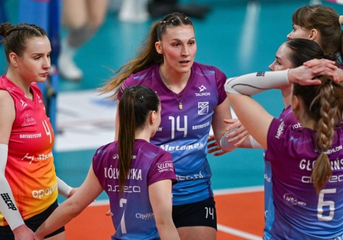 Zacięte siatkarskie starcie! Pięć setów w pierwszym meczu Pałacu z Chemikiem